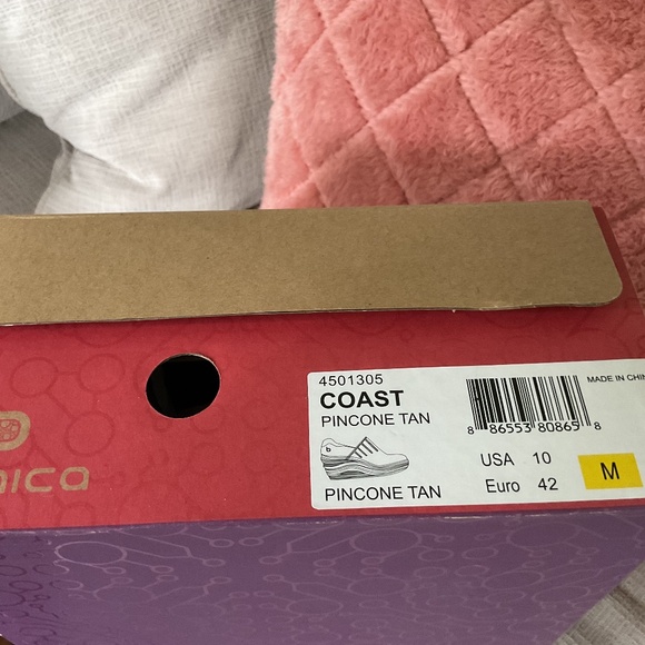 Bionica Size 10 Medium “Coast” Tan Suede Mules with Wedge Heel - Picture 6 of 6